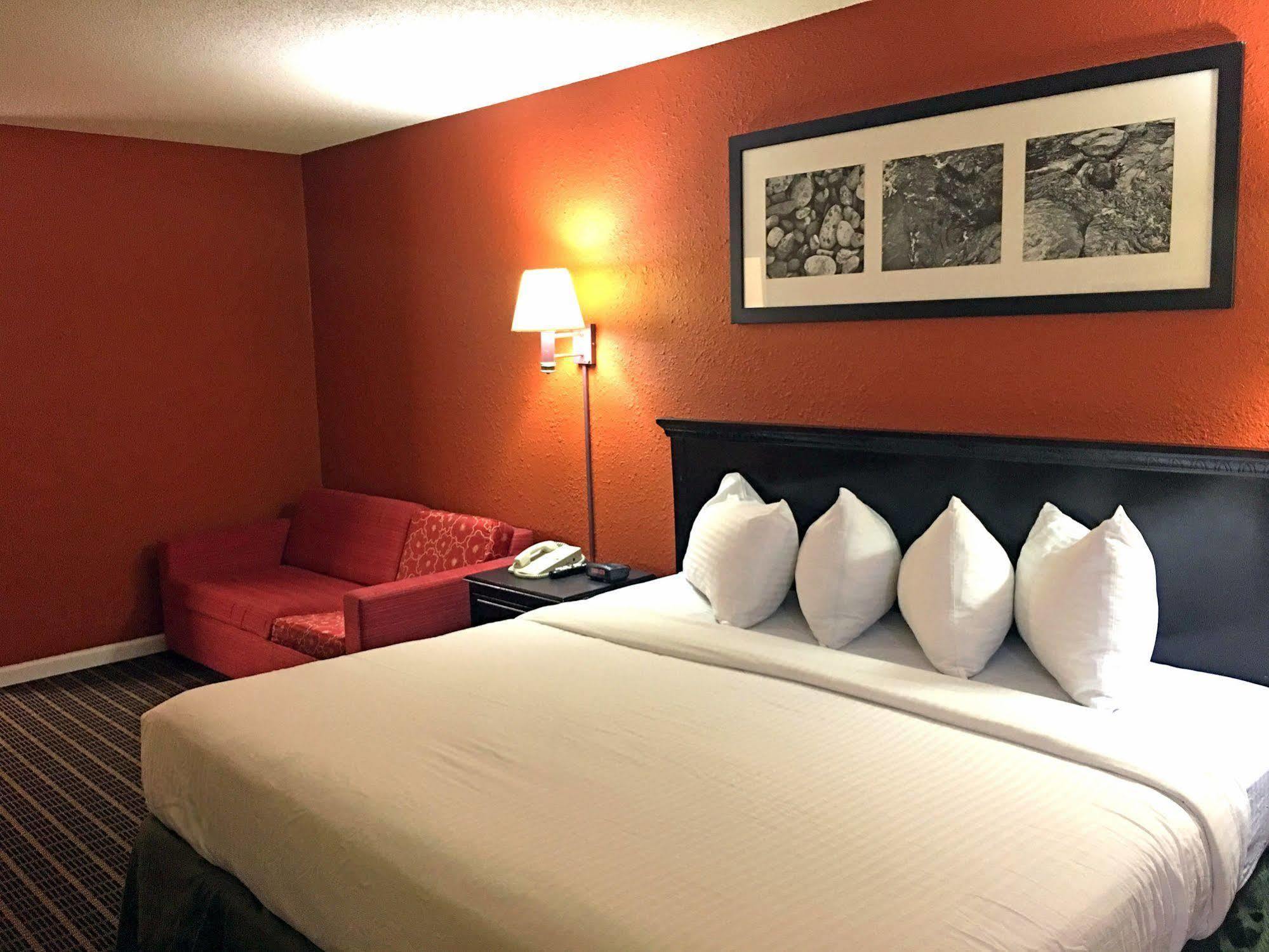 เบย์มอนต์ บาย วินด์แฮม โอฟัลลอน เซนต์หลุยส์ แอเรีย Hotel โอแฟลอน ภายนอก รูปภาพ